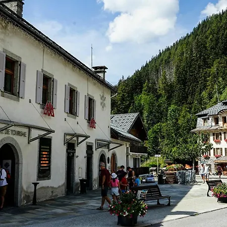 Vue Mont Blanc, Balcon Et Parking Prive 아파트